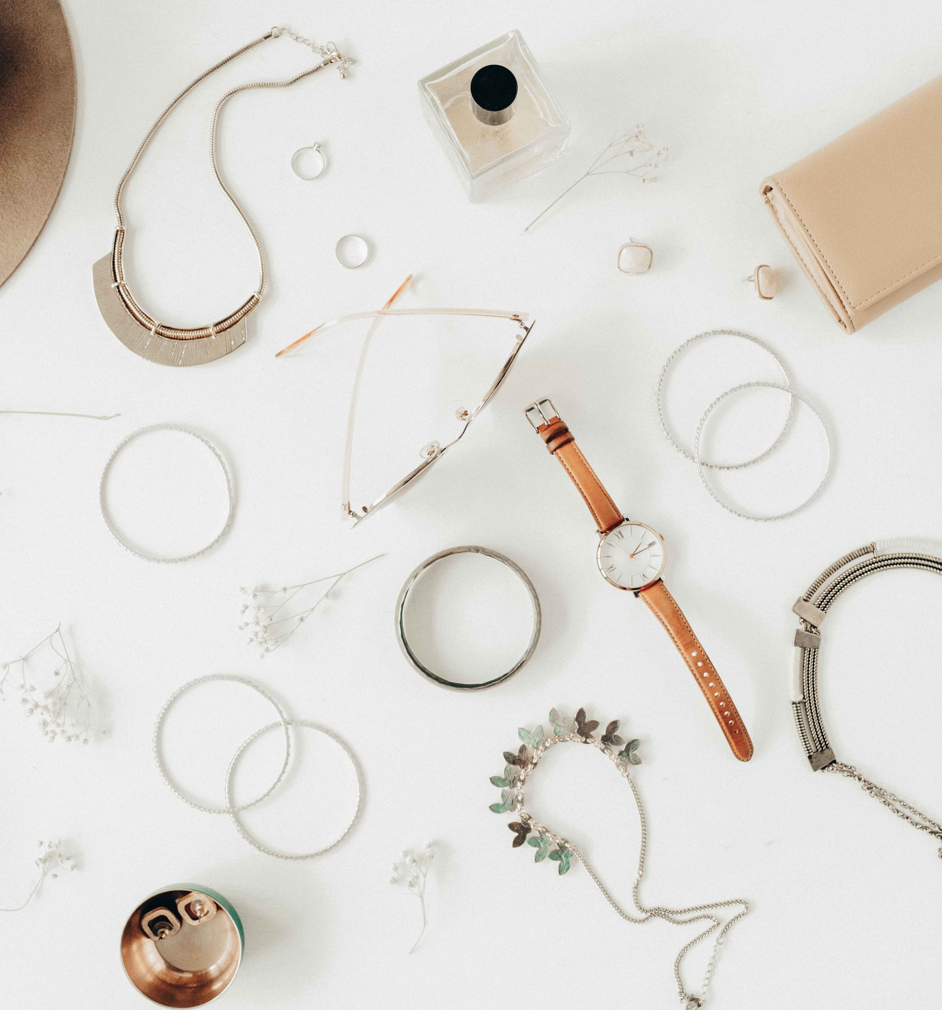 Damen-Accessoires-Alltagstest Der Alltagstest für Accessoires